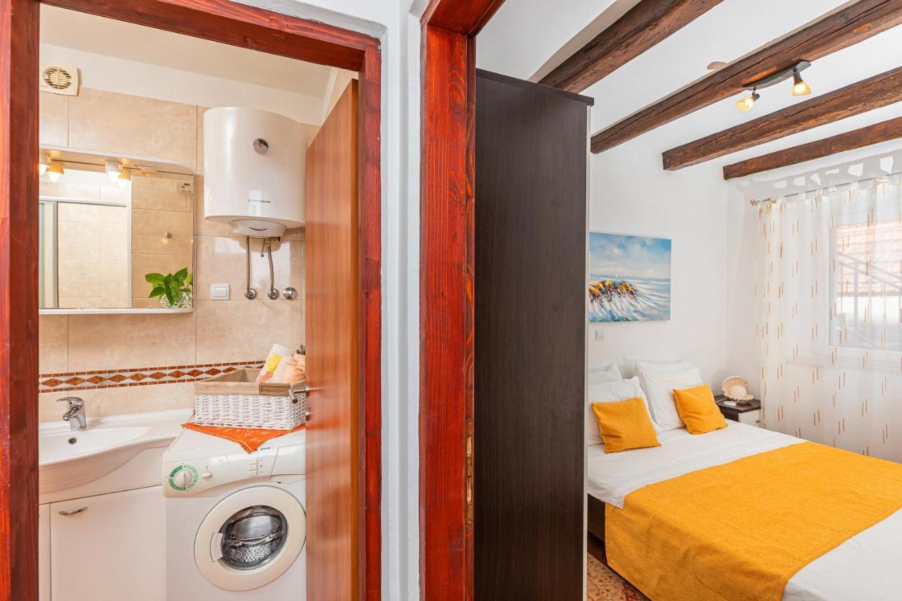 Sobra Apartments Daniela & Karlo מראה חיצוני תמונה